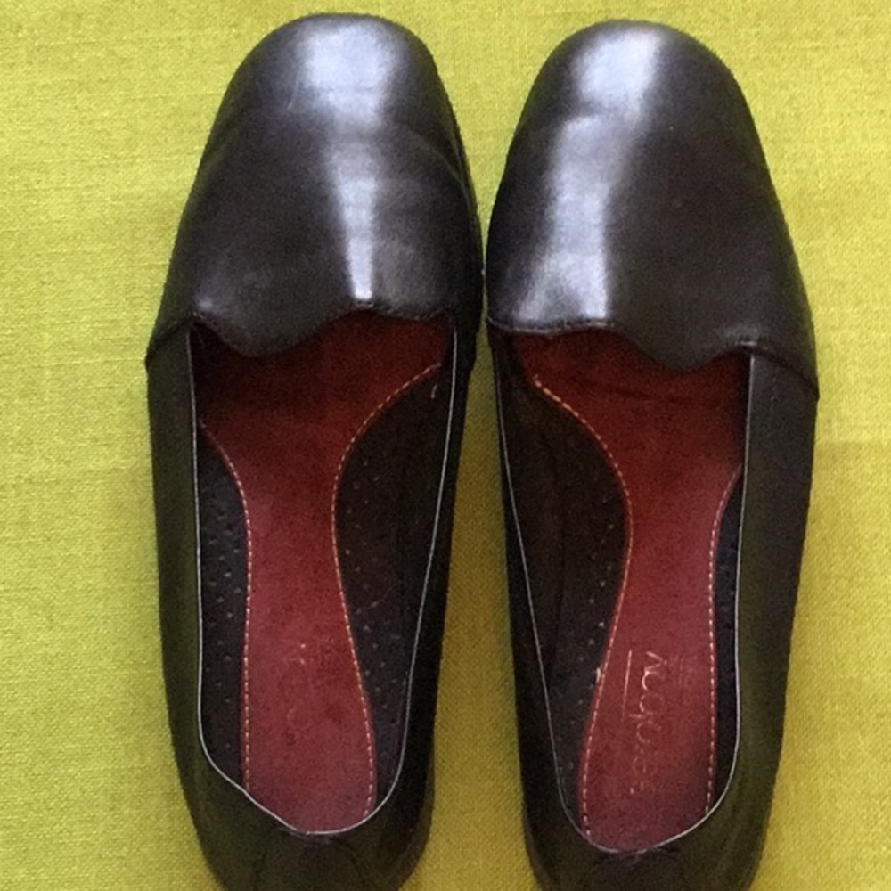 Aerology Shoes